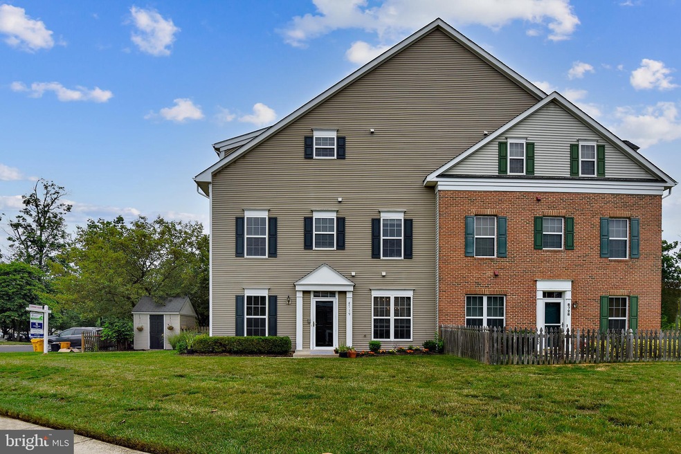 8719 Morning Breeze Ct, Odenton, MD 21113 - photo 1