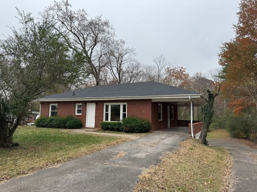 1511 Madison St unit A, Clarksville, TN 37040 - photo 1