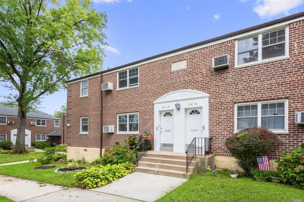 25239 60th Ave unit Lower, Little Neck, NY 11362 - photo 1