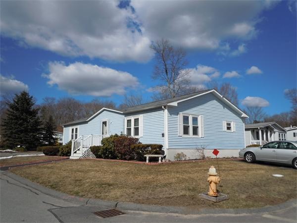 5 Hemlock St, Rockland, MA 02370 - photo 1