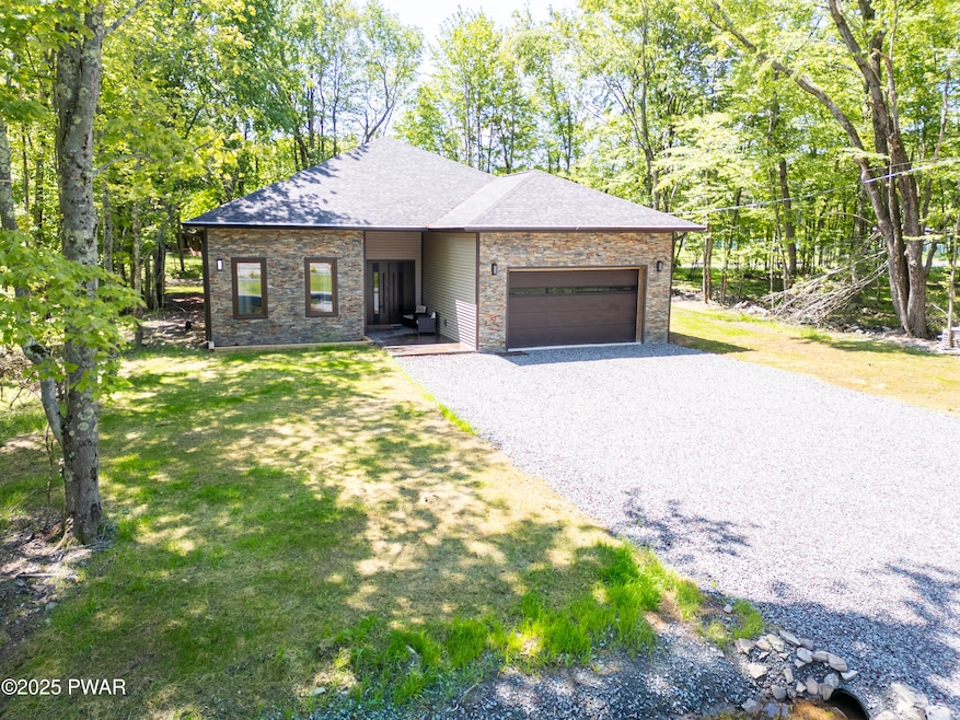 10 Raccoon Cir, Lake Ariel, PA 18436 - photo 1