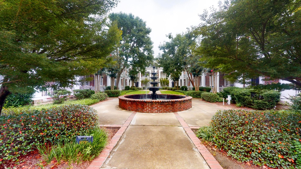 2549 Walton Way
