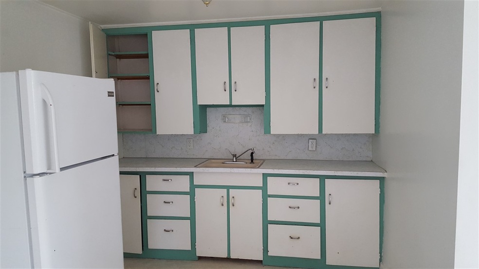 58 Canal St unit 3, Nashua, NH 03064 - photo 1