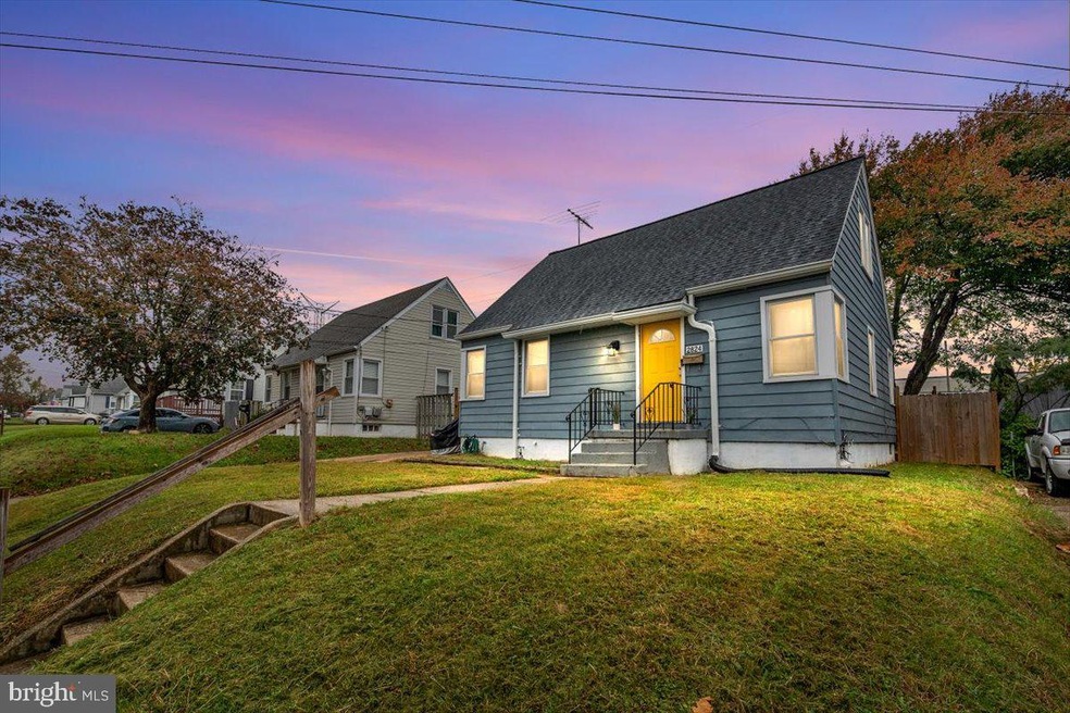 2824 Hoffman Ave, Halethorpe, MD 21227 - photo 1