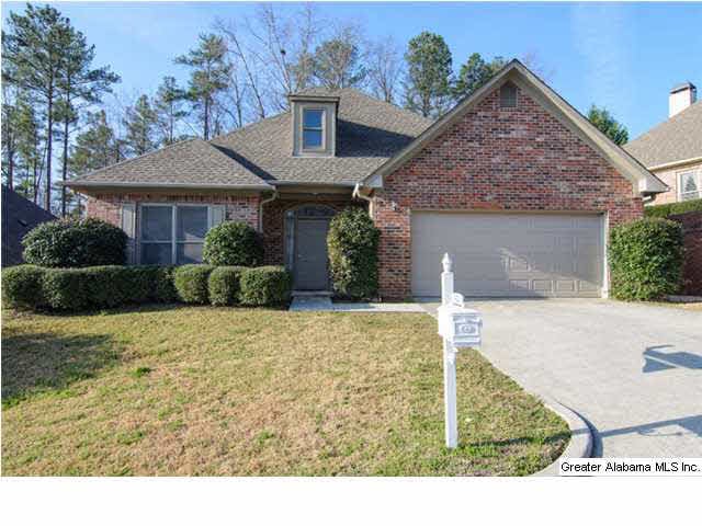 Great one level home... notice the brand new roof!