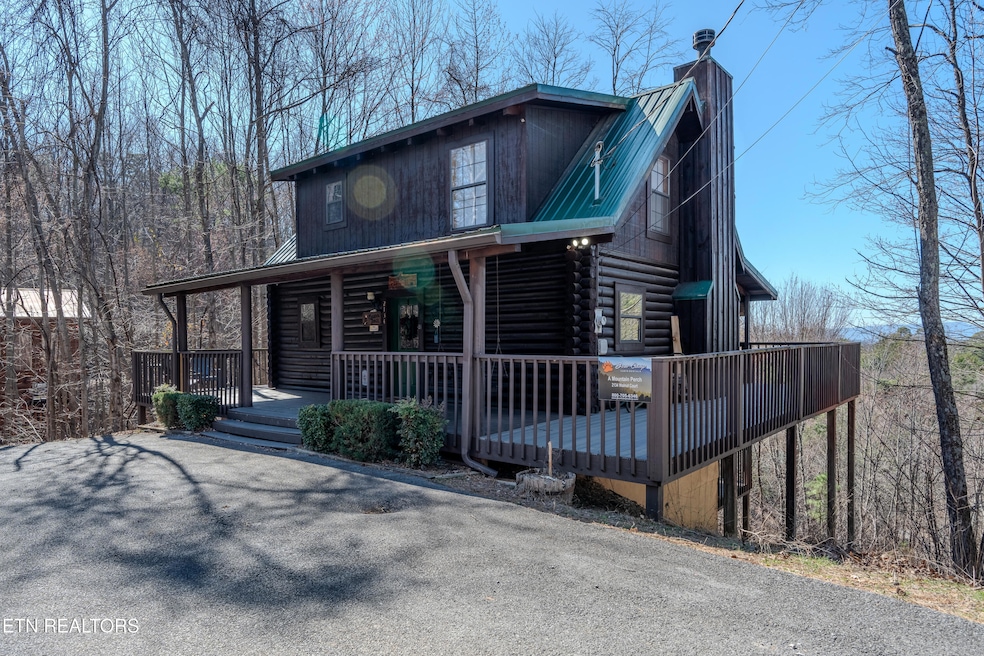 2134WalnutCt-1