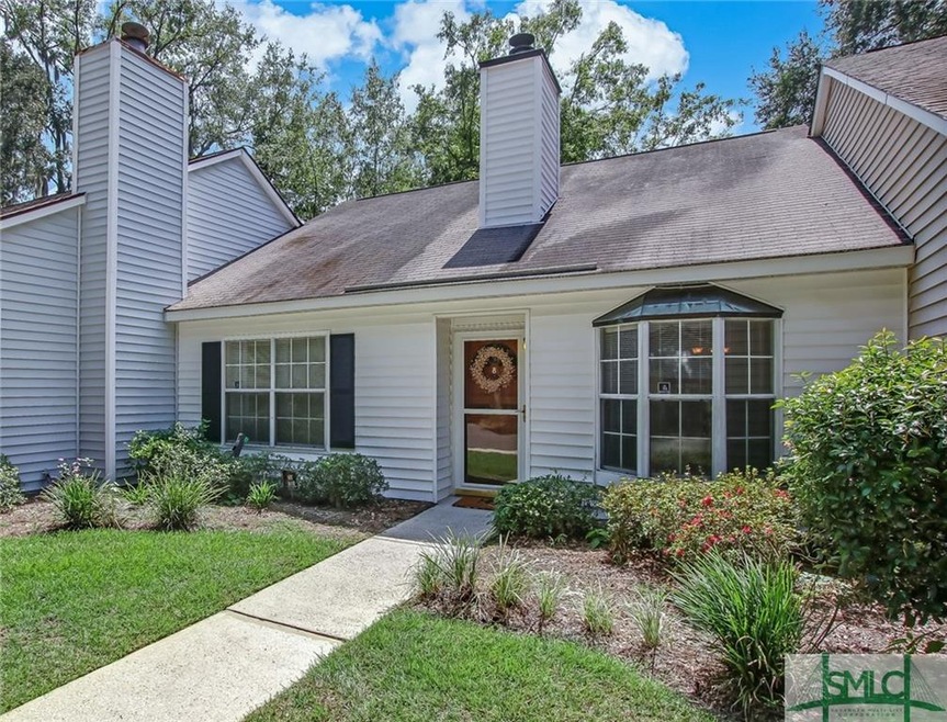 Welcome Home to 8 Longview Bluff Drive