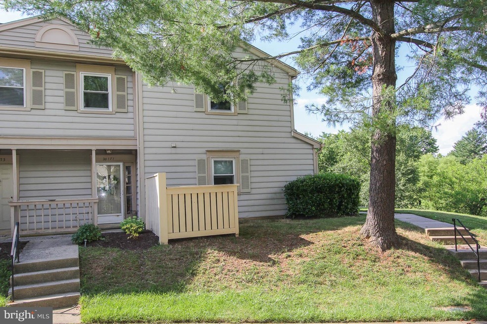 20171 Locustdale Dr, Germantown, MD 20876 - photo 1