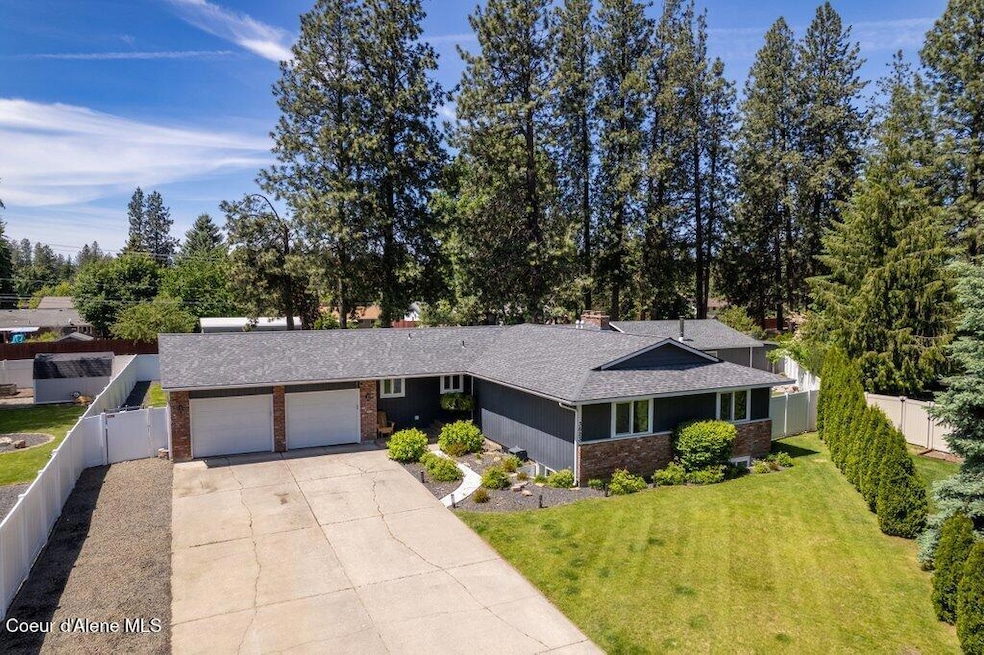 001-3623WestHillcrestCircle-CoeurdAlene-