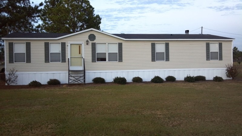 836 Pine Thicket, Douglas, GA 31533 - photo 1