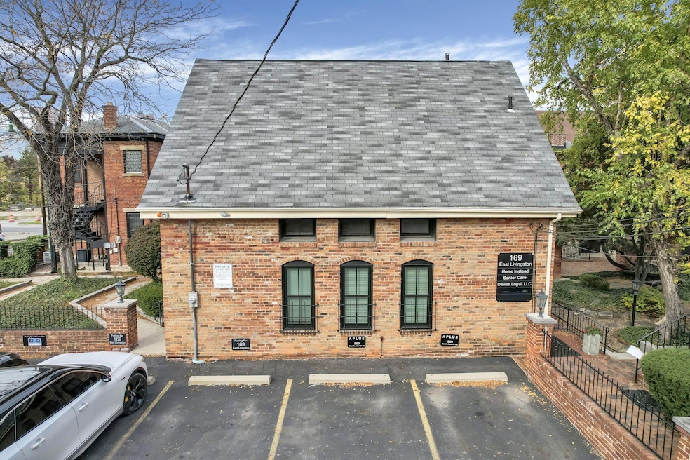 6-web-or-mls-169-e-livingston