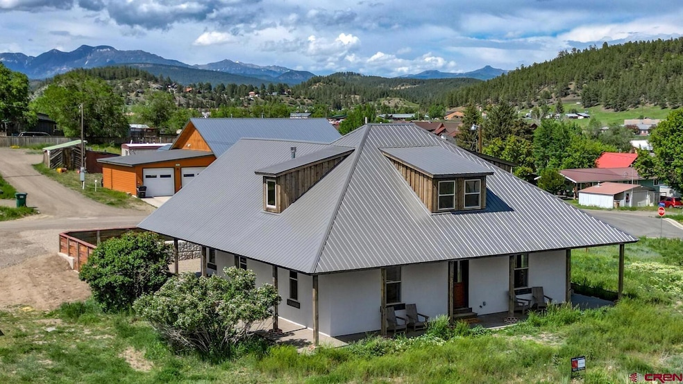 For Sale $985,000