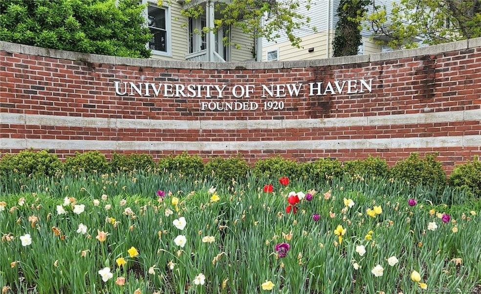 186 Lamson St, West Haven, CT 06516 - photo 1