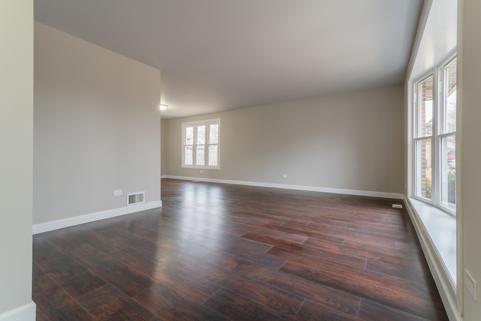 804 Campus Ave, Matteson, IL 60443 - photo 1