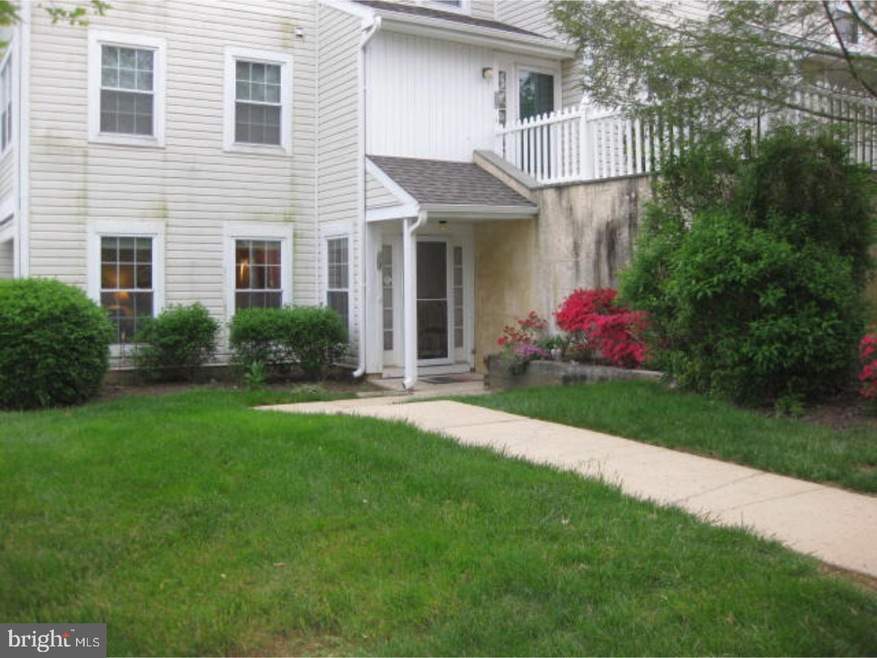 235 Windsor Ct unit 235, Glen Mills, PA 19342 - photo 1
