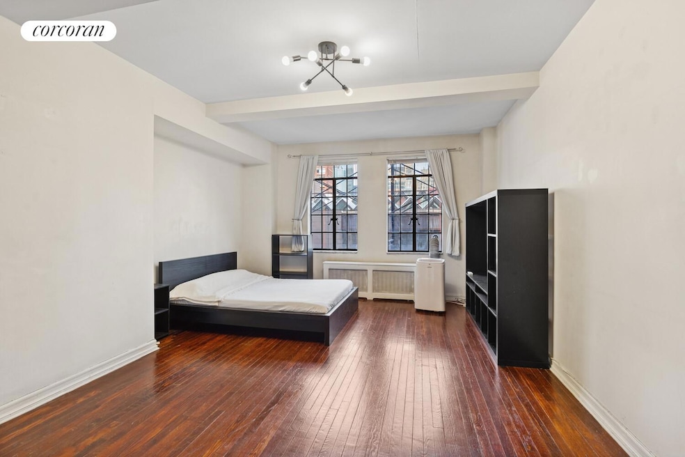 Woodstock Tower unit 1606, New York, NY 10017 - photo 1