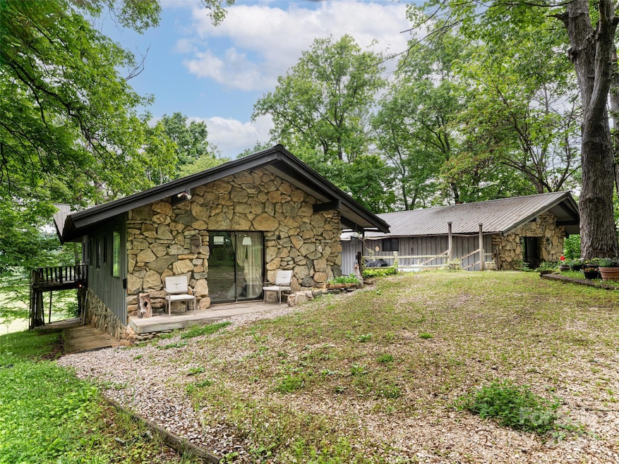 117 Icenhower Rd, Leicester, NC 28748 - photo 1