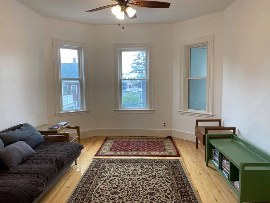 47 Saint James Ave unit 1, Somerville, MA 02144 - photo 1