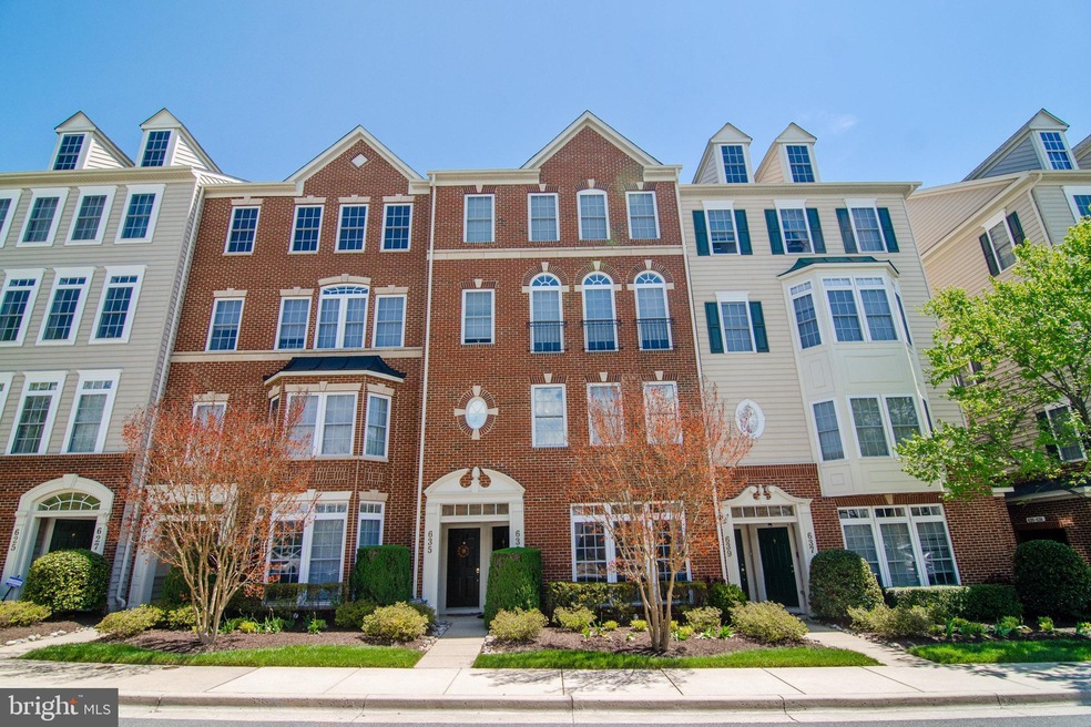 633 Kingfisher Ave, Gaithersburg, MD 20877 - photo 1