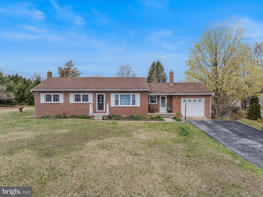 For Sale $325,000 • Co-Listing Agent