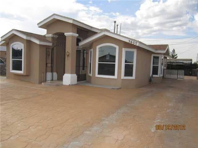5637 Manila Dr, El Paso, TX 79924 - photo 1