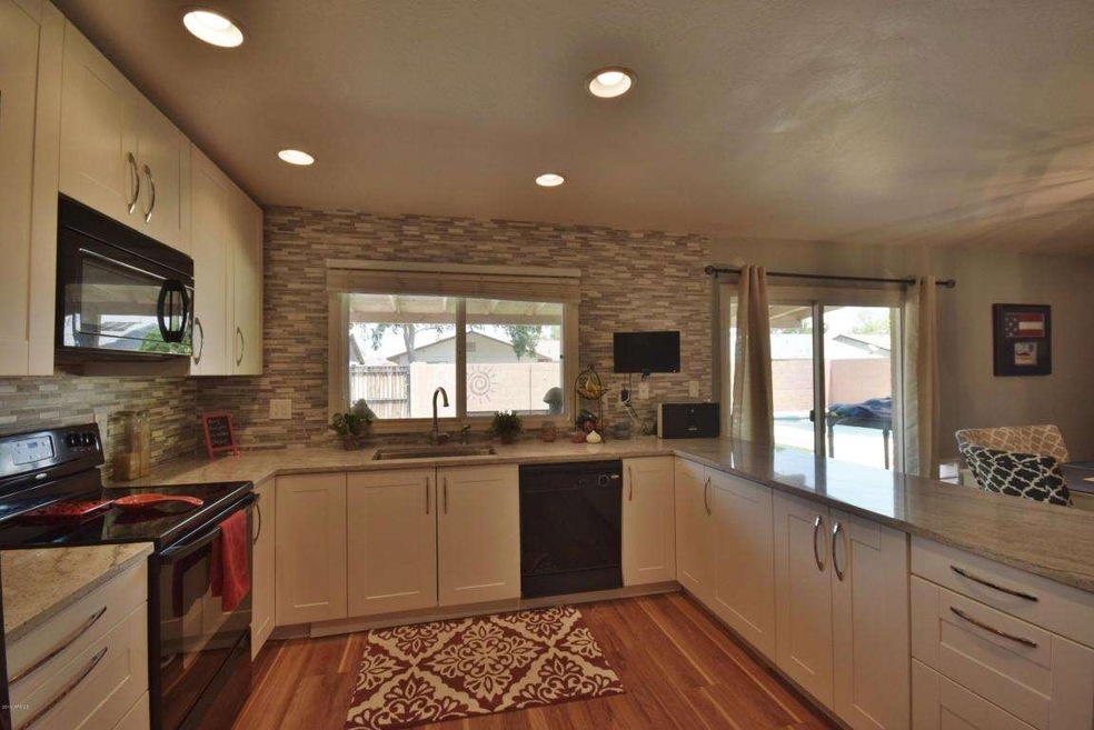 Kitchen 3