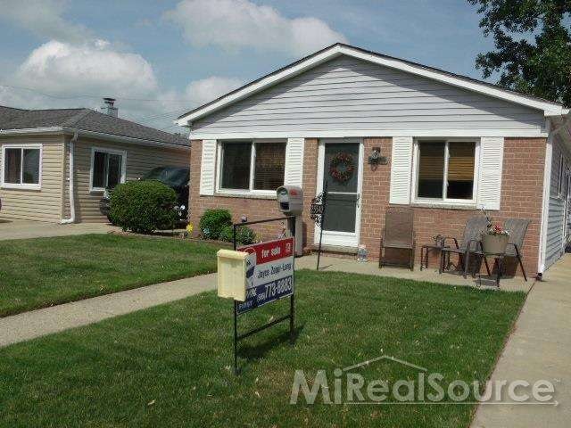 25540 Cole St, Roseville, MI 48066 - photo 1