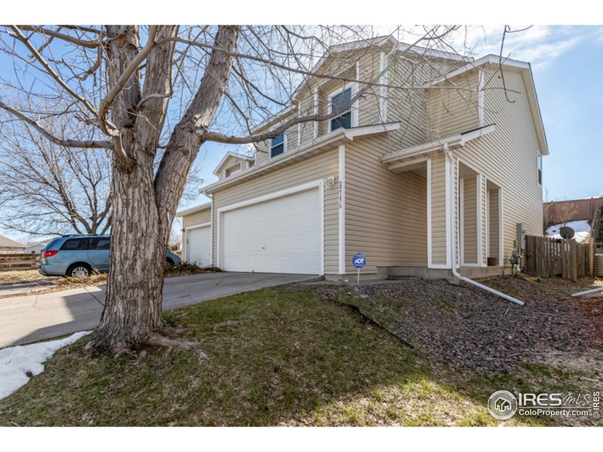 22156 E Berry Place, Aurora, CO 80015 - photo 1