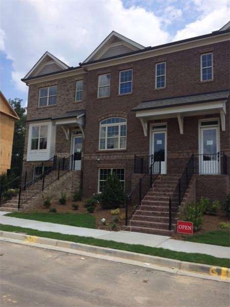 1012 Township Square, Alpharetta, GA 30022 - photo 1
