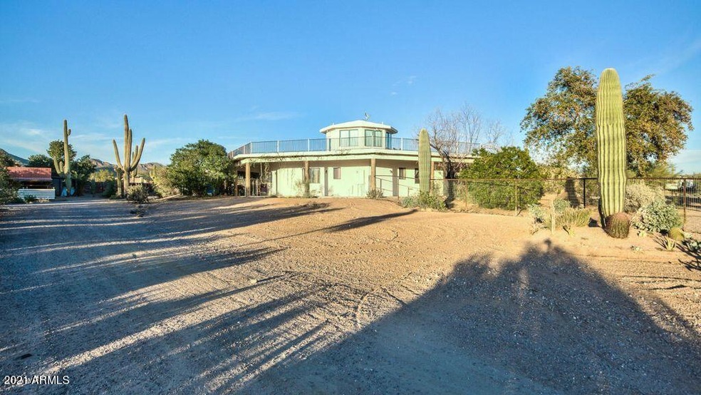 4062 colt rd 90516