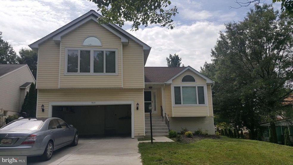 8121 Tamar Dr, Columbia, MD 21045 - photo 1
