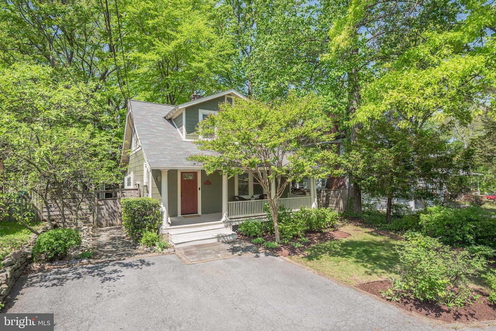 10120 Capitol View Ave, Silver Spring, MD 20910 - photo 1