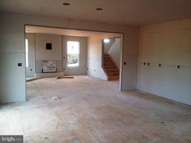 15647 Limestone Branch Place, Leesburg, VA 20176 - photo 1