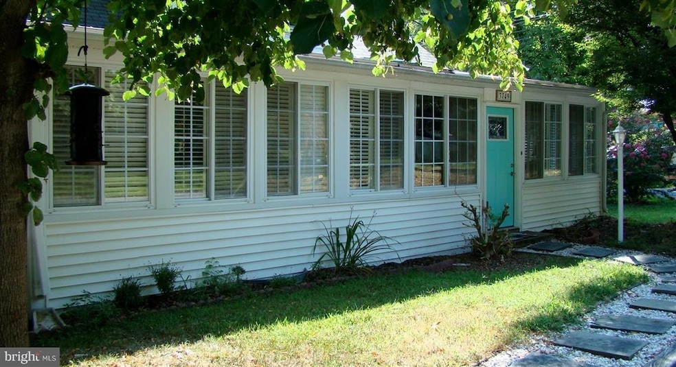 3749 Beach Drive Blvd, Edgewater, MD 21037 - photo 1