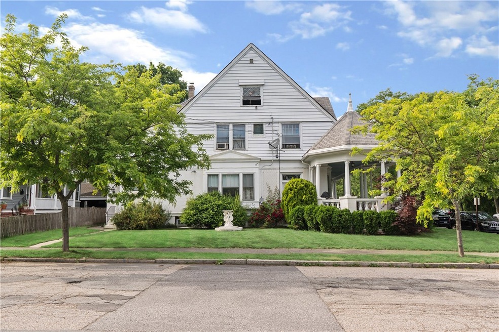 168 Elmgrove Ave, Providence, RI 02906 - photo 1