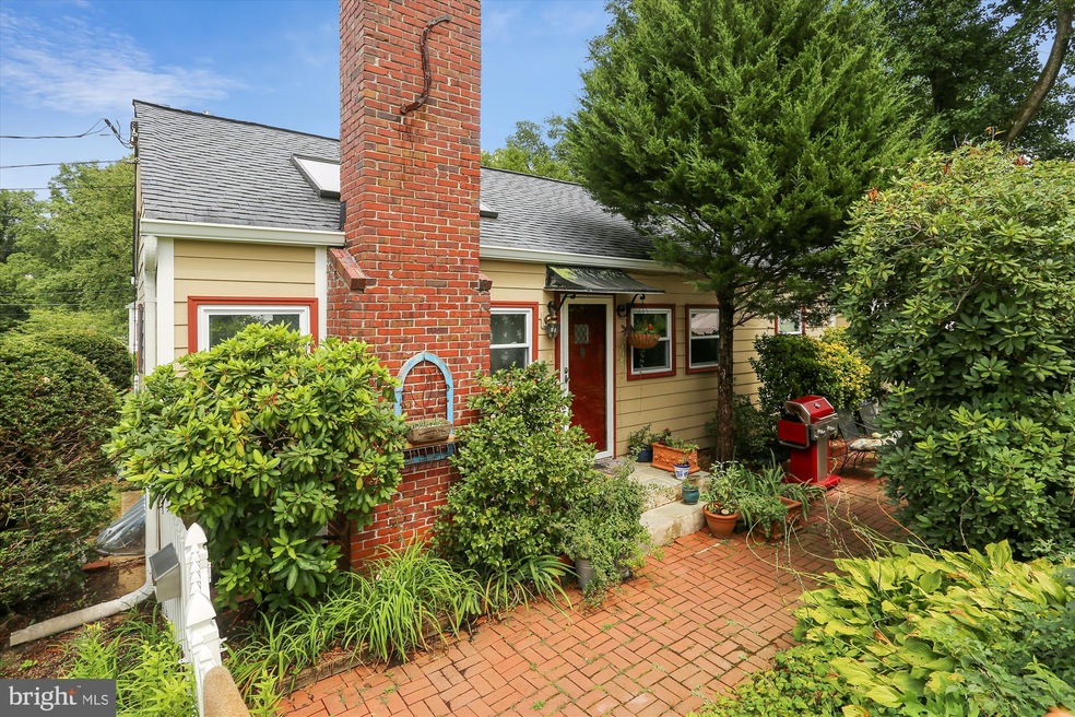 10613 Saint Paul St, Kensington, MD 20895 - photo 1