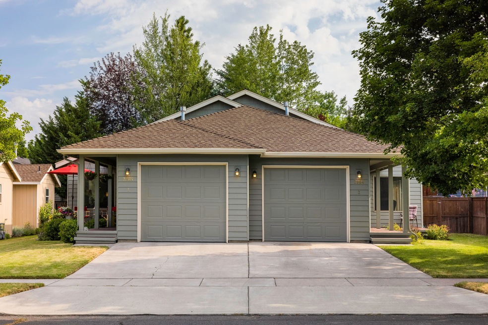 1-2964 NE Stanton Ave (1 of 26)