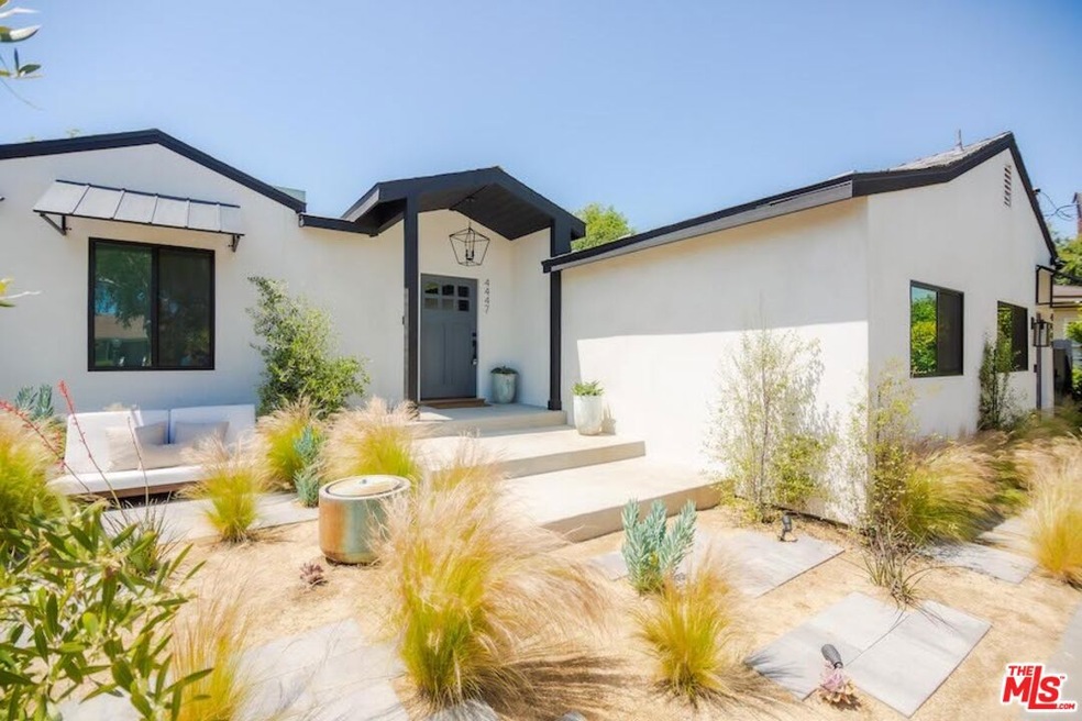 Sold $2,095,000 • Co-Listing Agent