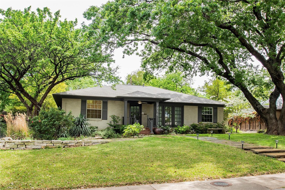 7216 Wabash Cir, Dallas, TX 75214 - photo 1