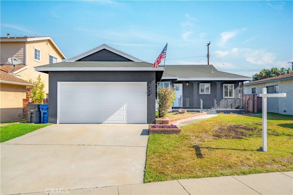 Sold $910,000 • Co-Listing Agent
