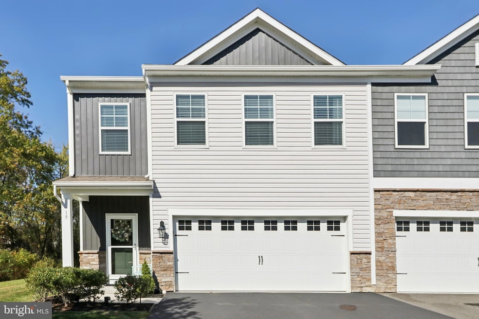 19 Roberta Way, Medford, NJ 08055 - photo 1