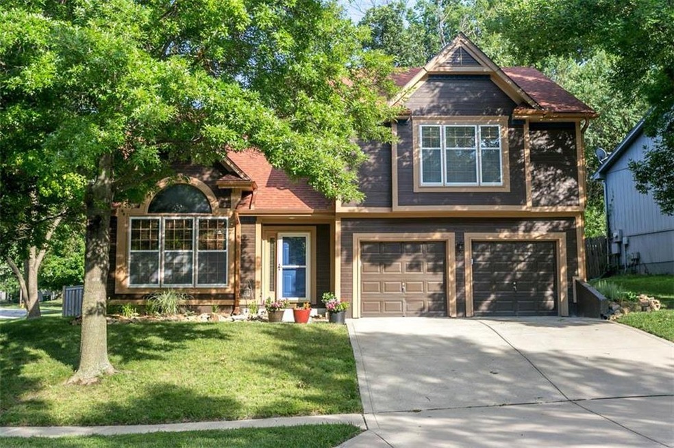 5007 Chouteau St, Shawnee, KS 66226 - photo 1