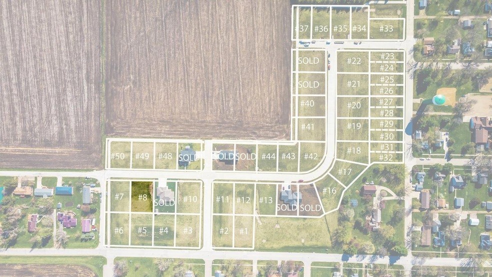 609 N Vernon St unit 8, Conrad, IA 50621 - photo 1