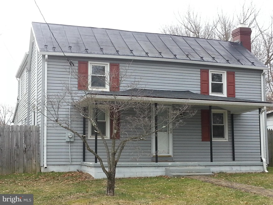 113 W Crescent St, Boyce, VA 22620 - photo 1