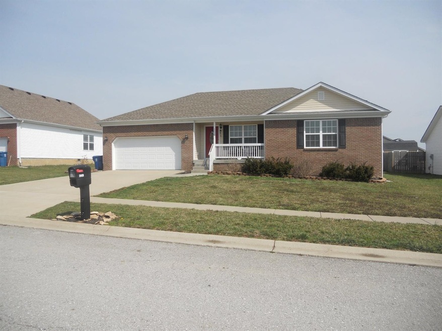 2028 Chris Dr, Lawrenceburg, KY 40342 - photo 1