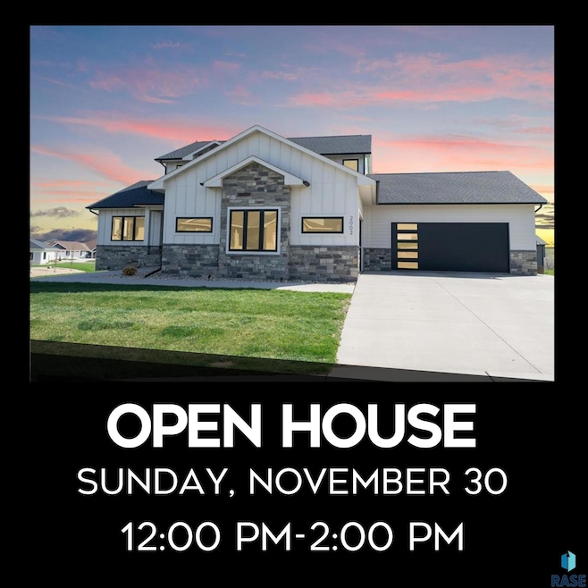 2002 S Meadowview Cir, Sioux Falls, SD 57110 - photo 1