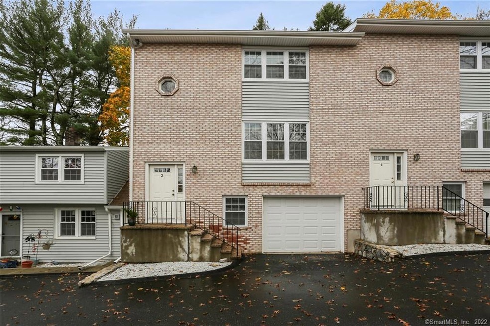 150 Columbus Place unit 2, Stamford, CT 06907 - photo 1