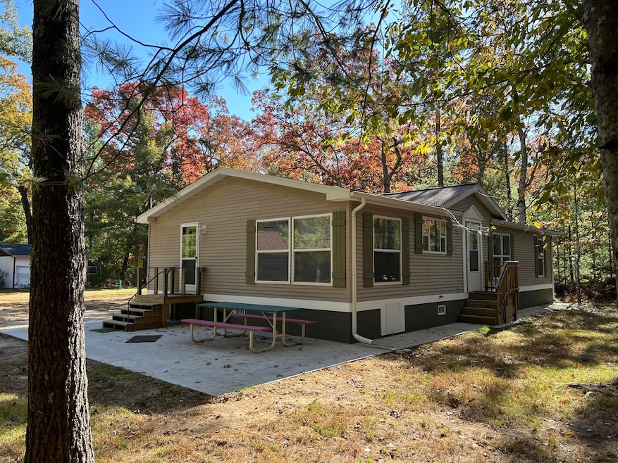 8560 W Central Park Blvd, Baldwin, MI 49304 - photo 1