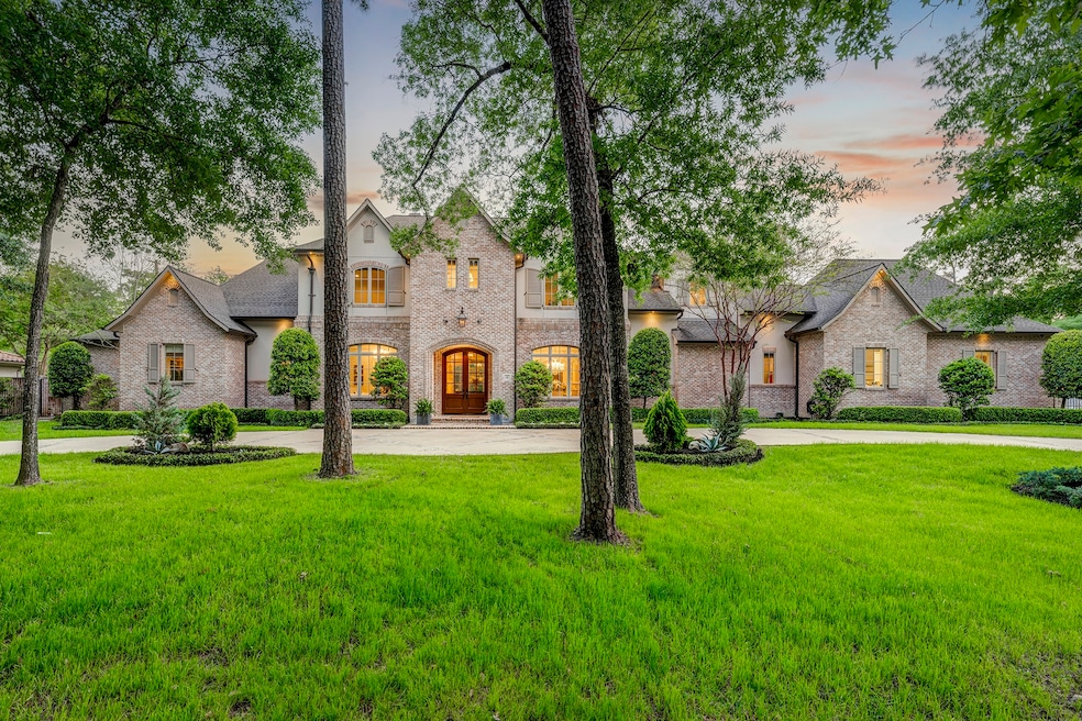 2 Rip Van Winkle Ln, Houston, TX 77024 - photo 1