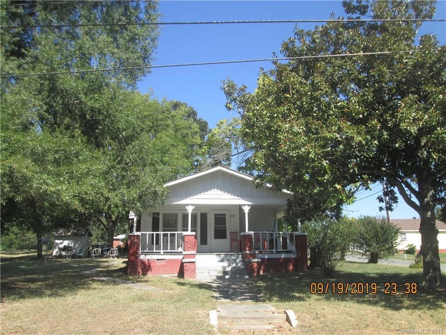 302 W Union St unit 1, Marshville, NC 28103 - photo 1